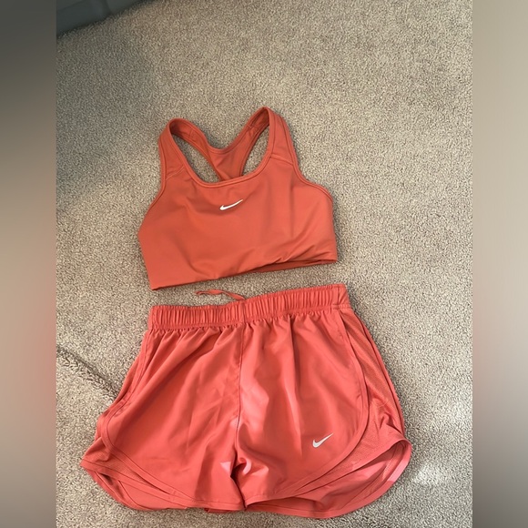 Nike Other - Matching coral Nike set